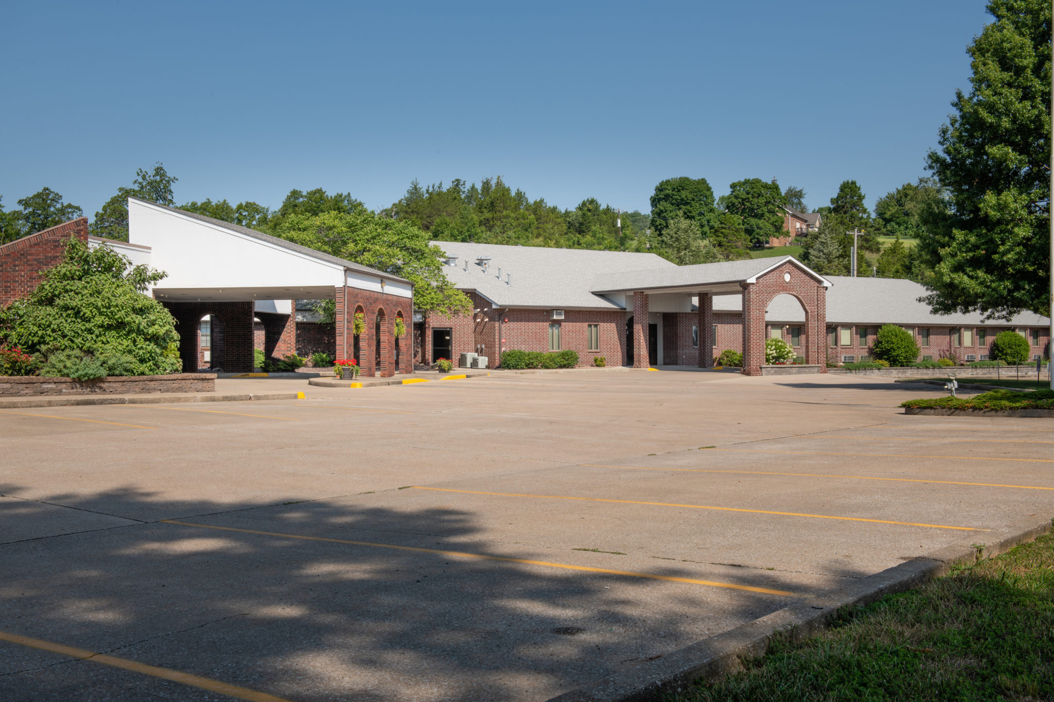 StoneBridge: Hermann Exterior